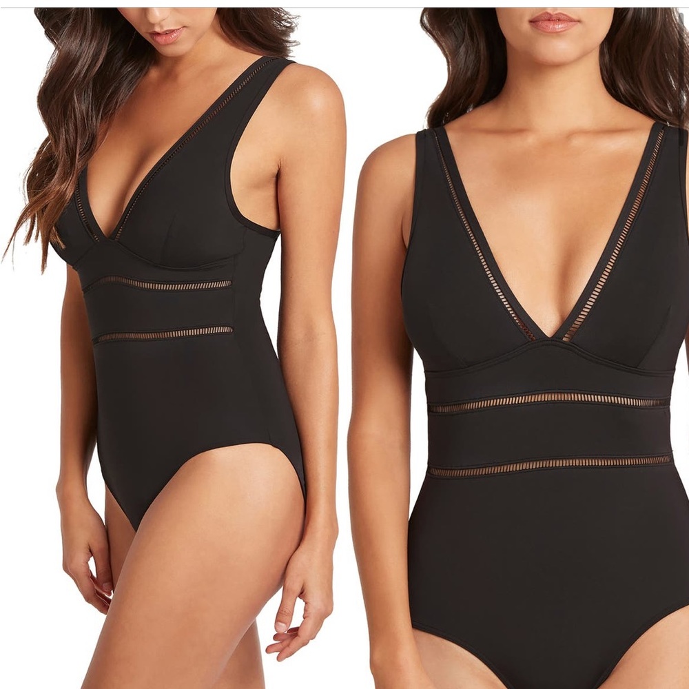NWOT Sea Level Spliced Plunge One-Piece